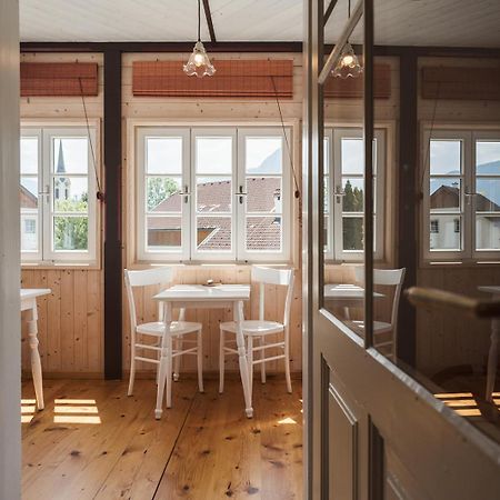 Wanderlust Boutique Rooms Бад Гоисерн Экстерьер фото